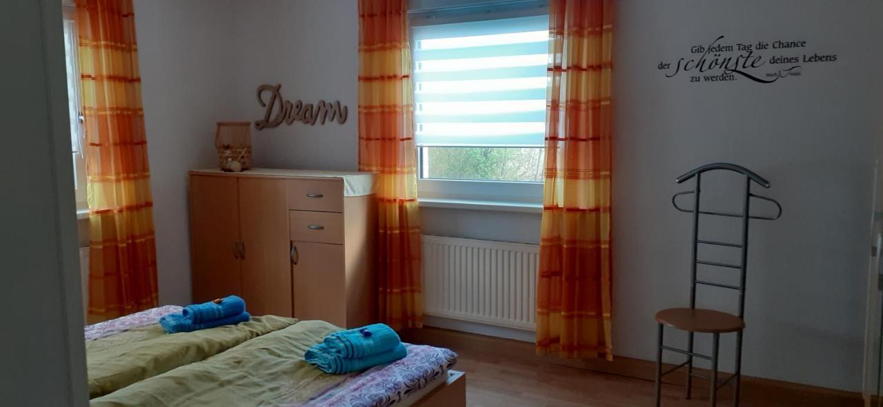 Ferienwohnung Familie Thiedemann 피르나 외부 사진